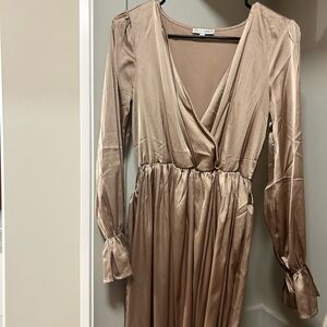 EUC Baltic Born holly satin maxi dress in champagne